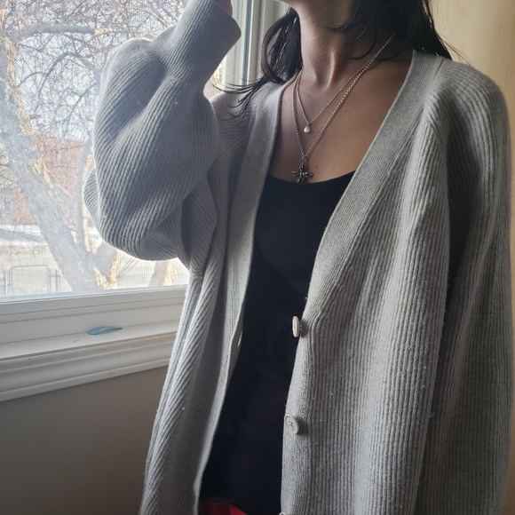 Wilfred wool linen blend light gray cardigan size Medium - Picture 6 of 9